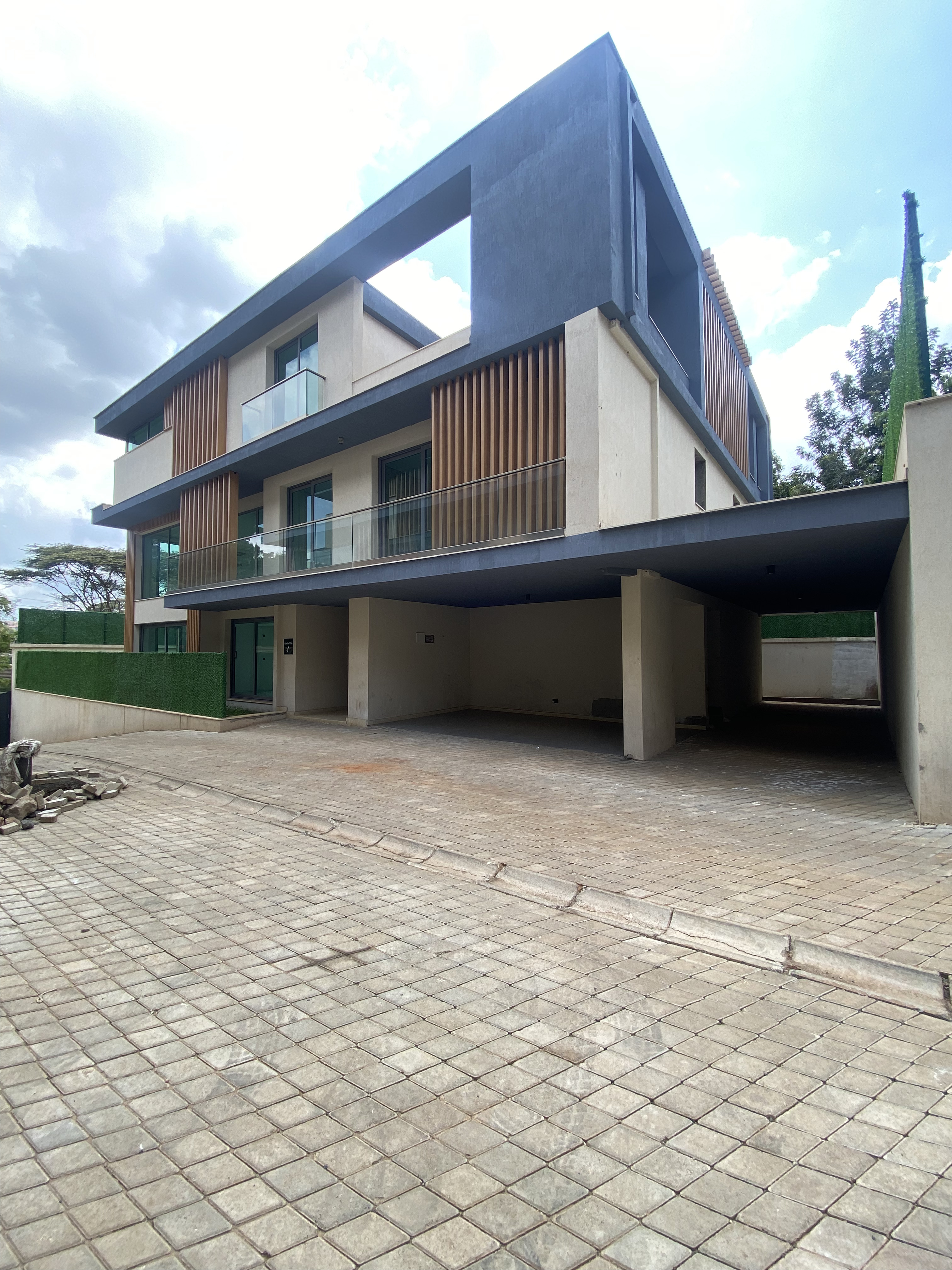 Main property view